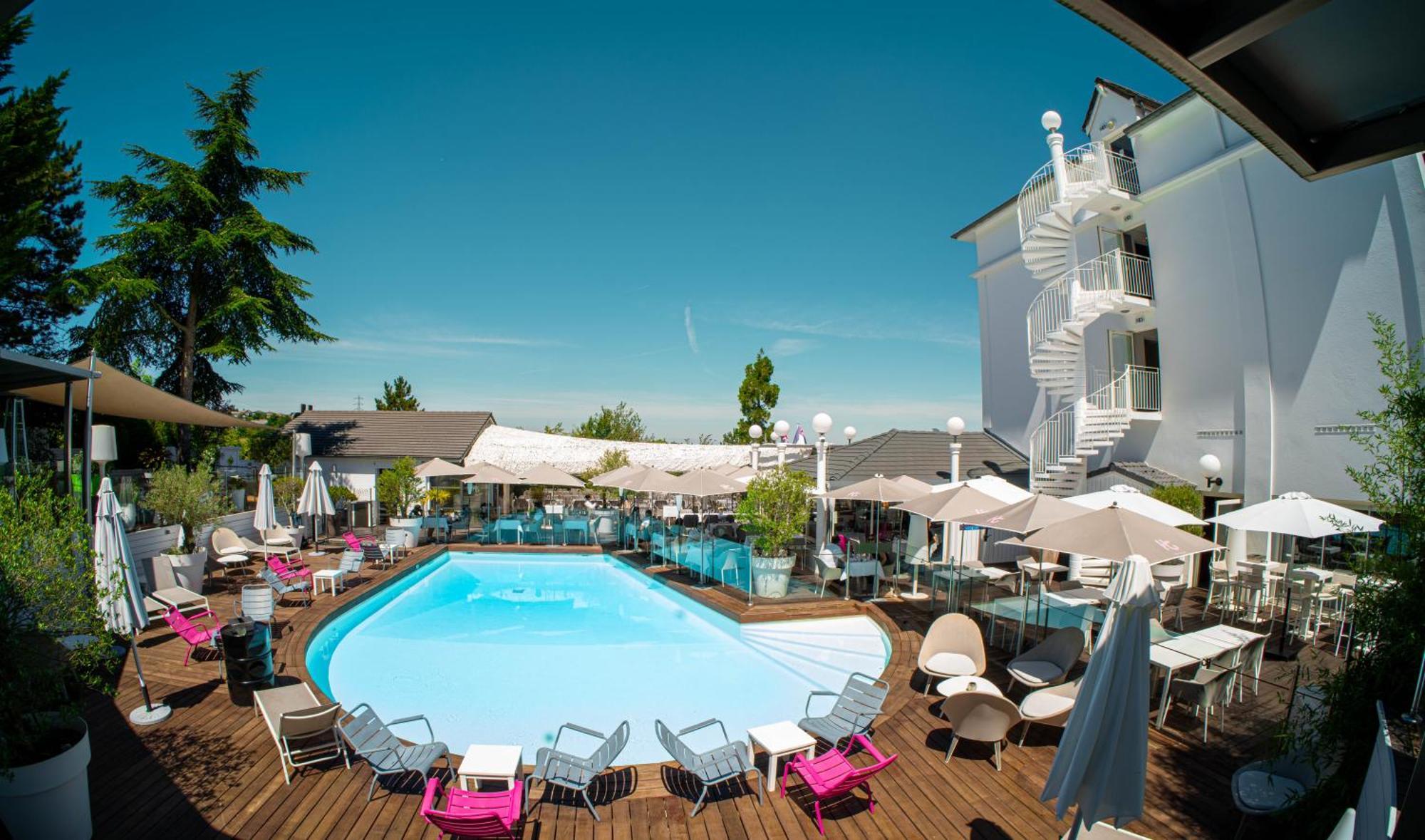 Hotel Du Golf Сент-Этьен Экстерьер фото